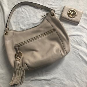 Cream Colored Michael Kors purse w/matching wallet